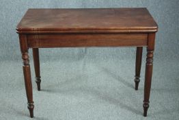 Tea table, 19th century mahogany with a flip top swivel action. H.75 W.99 D.98cm. (extended).