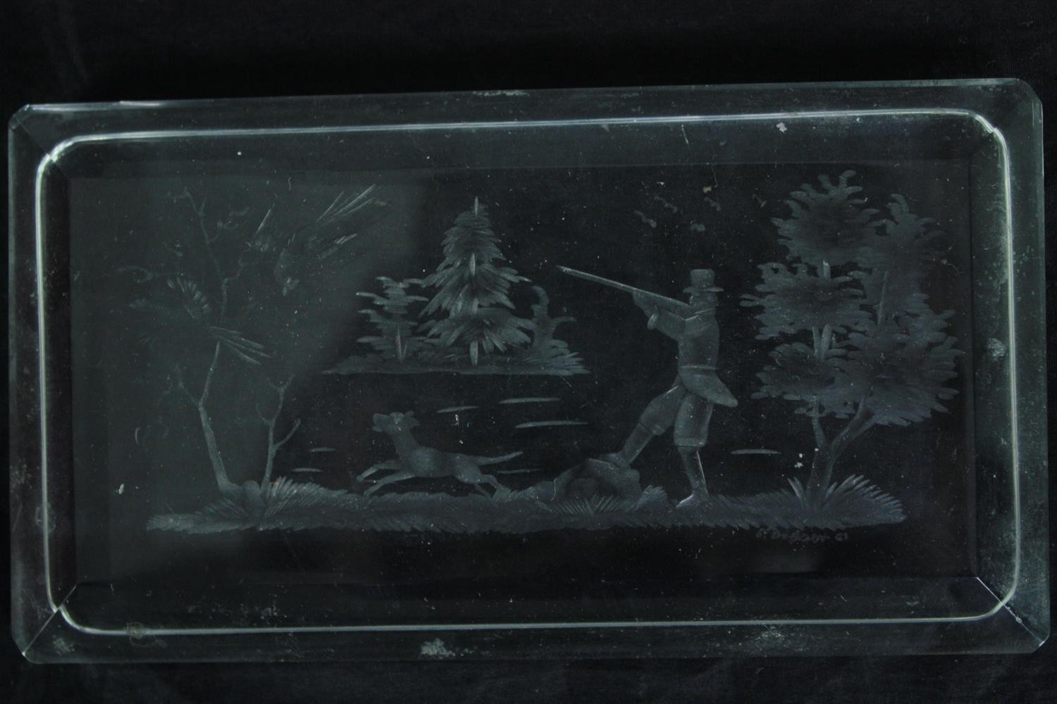 A collection of etched glass including a vase and three lidded glass boxes decorated with a shooting - Image 9 of 11