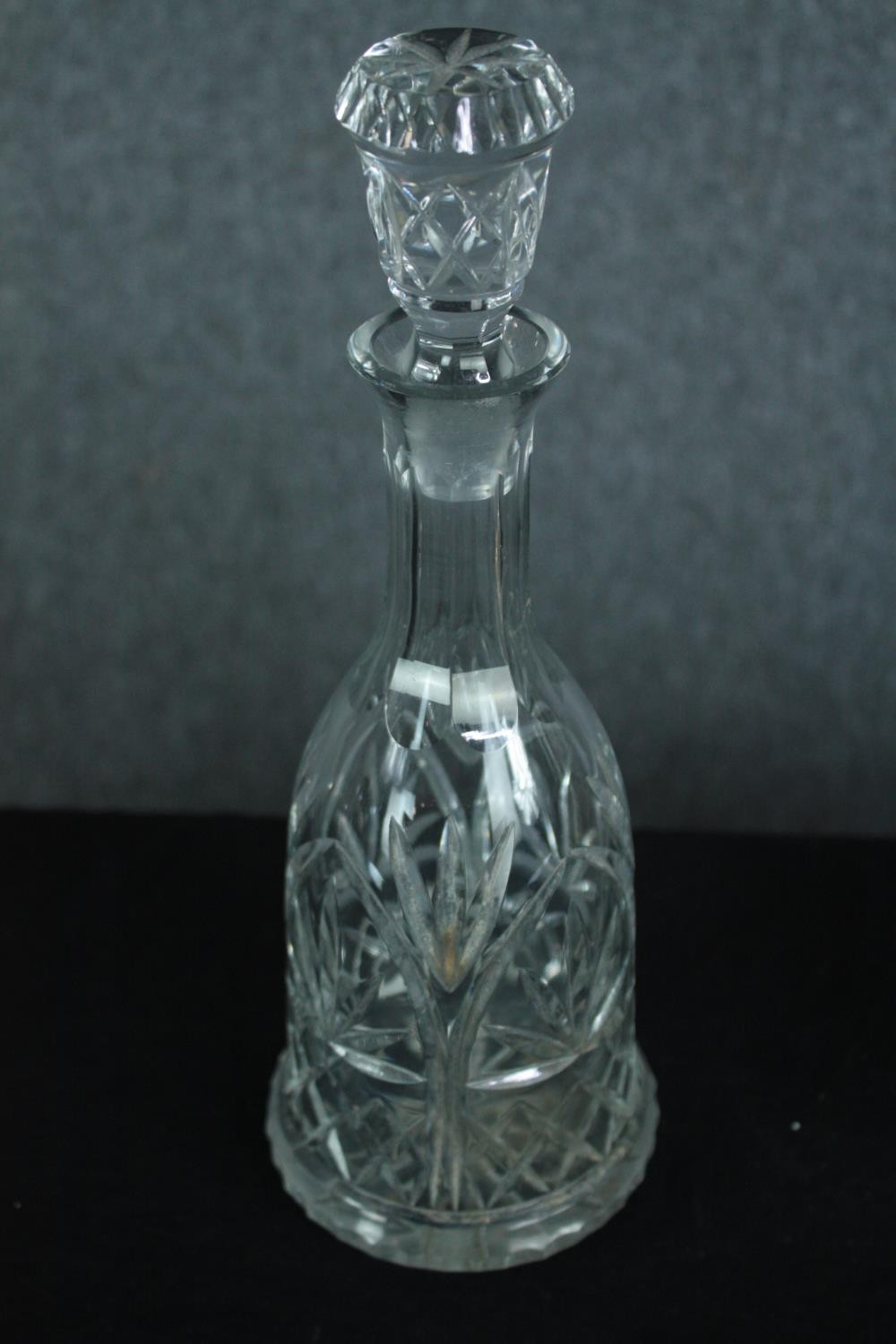 A collection of 19th century and 20th century mixed glass including a cut crystal decanter, an - Image 3 of 6