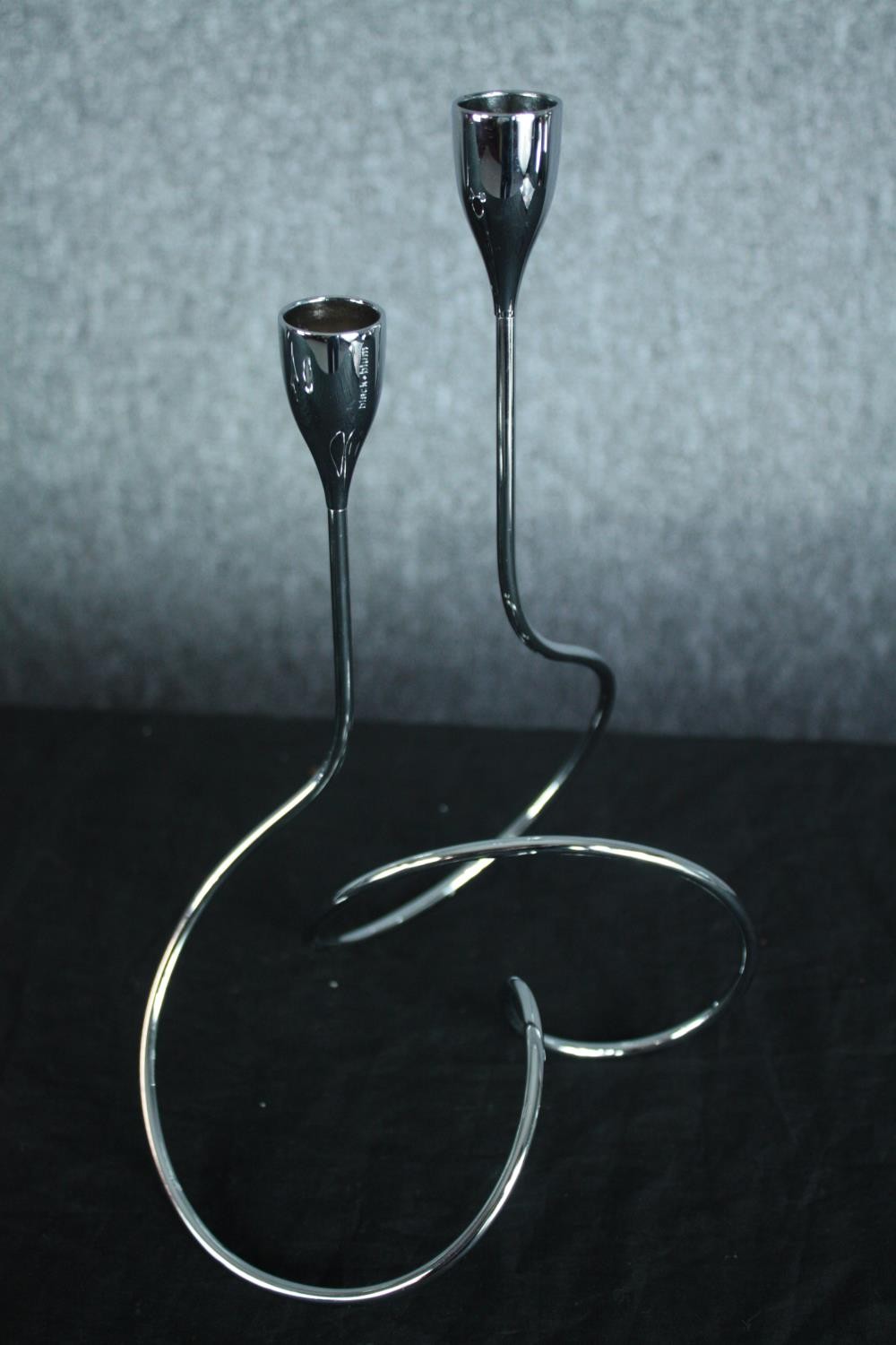 A pair of loop chromed candle holder and a vintage ashtray. H.28cm. (largest) - Image 4 of 6