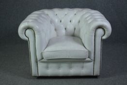 Armchair, Chesterfield style in leather upholstery. H.73 W.97 D.84cm.