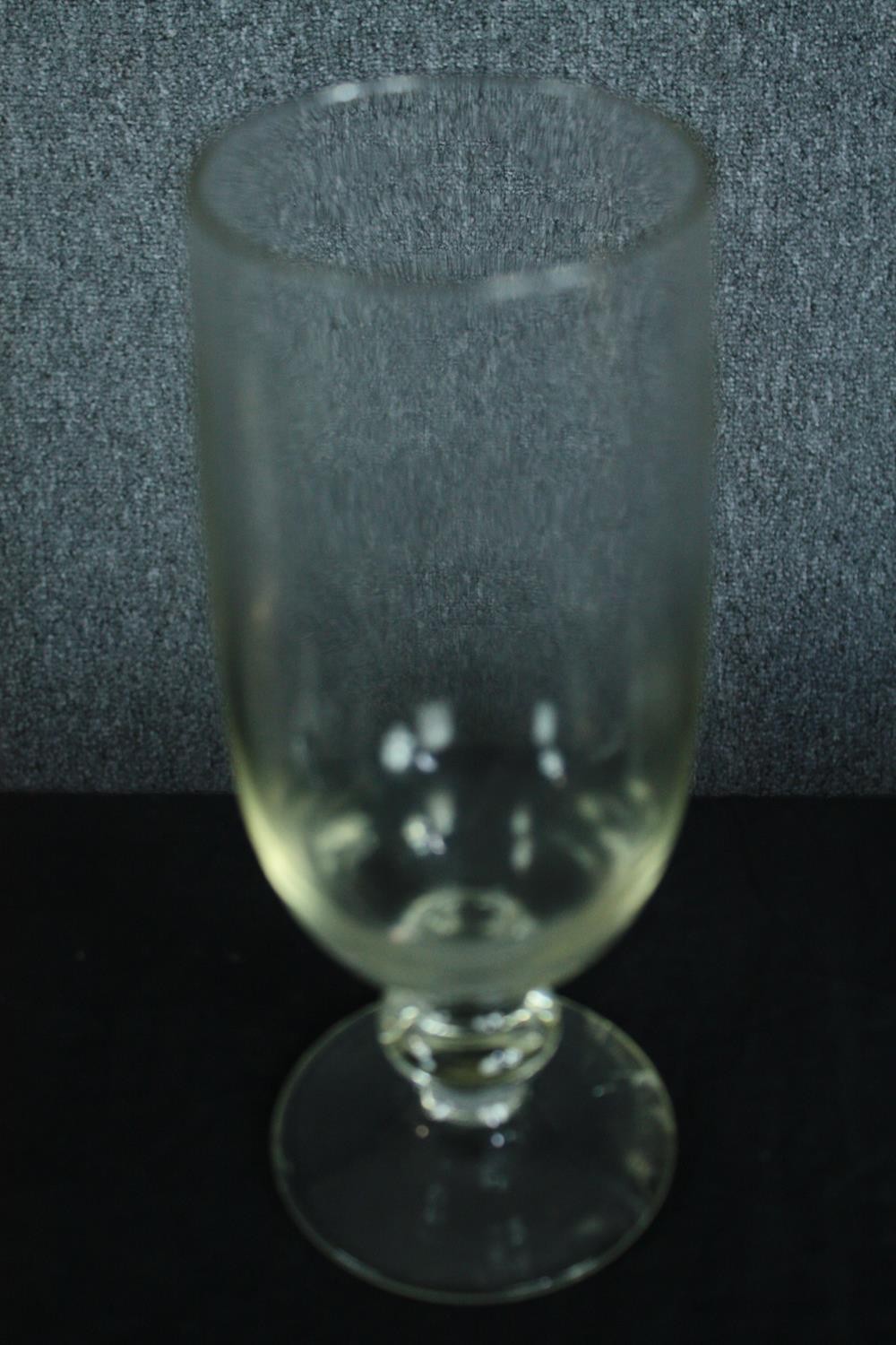 A collection of 19th century and 20th century mixed glass including a cut crystal decanter, an - Image 5 of 6
