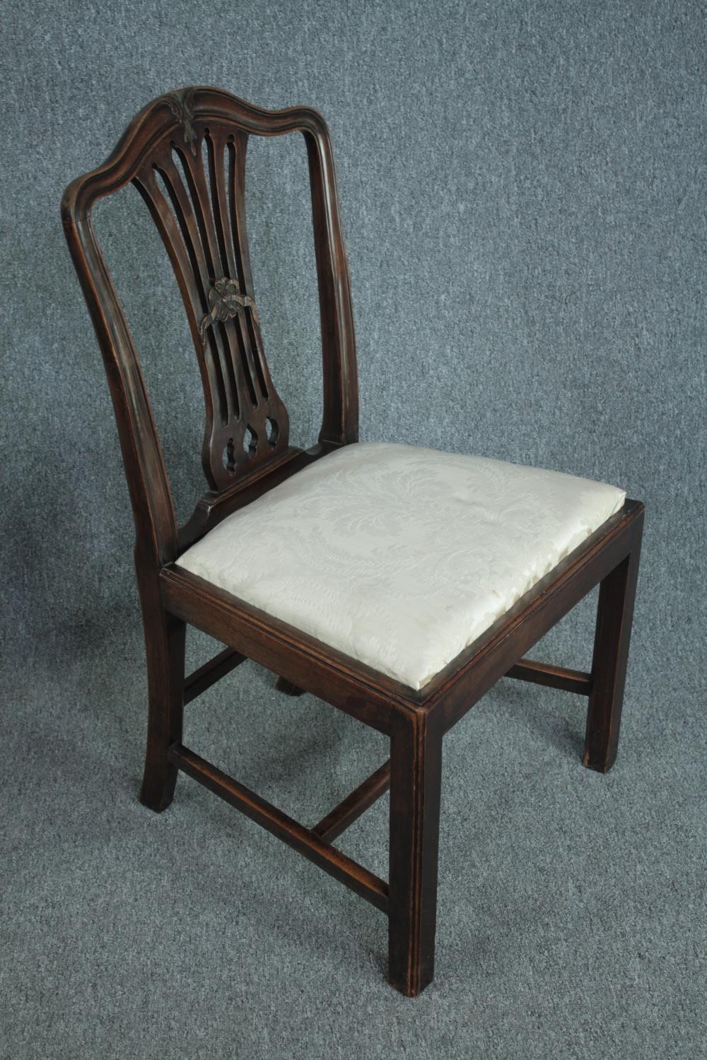 Dining chairs, a set of eight Georgian style mahogany to include two carver armchairs. - Image 4 of 9