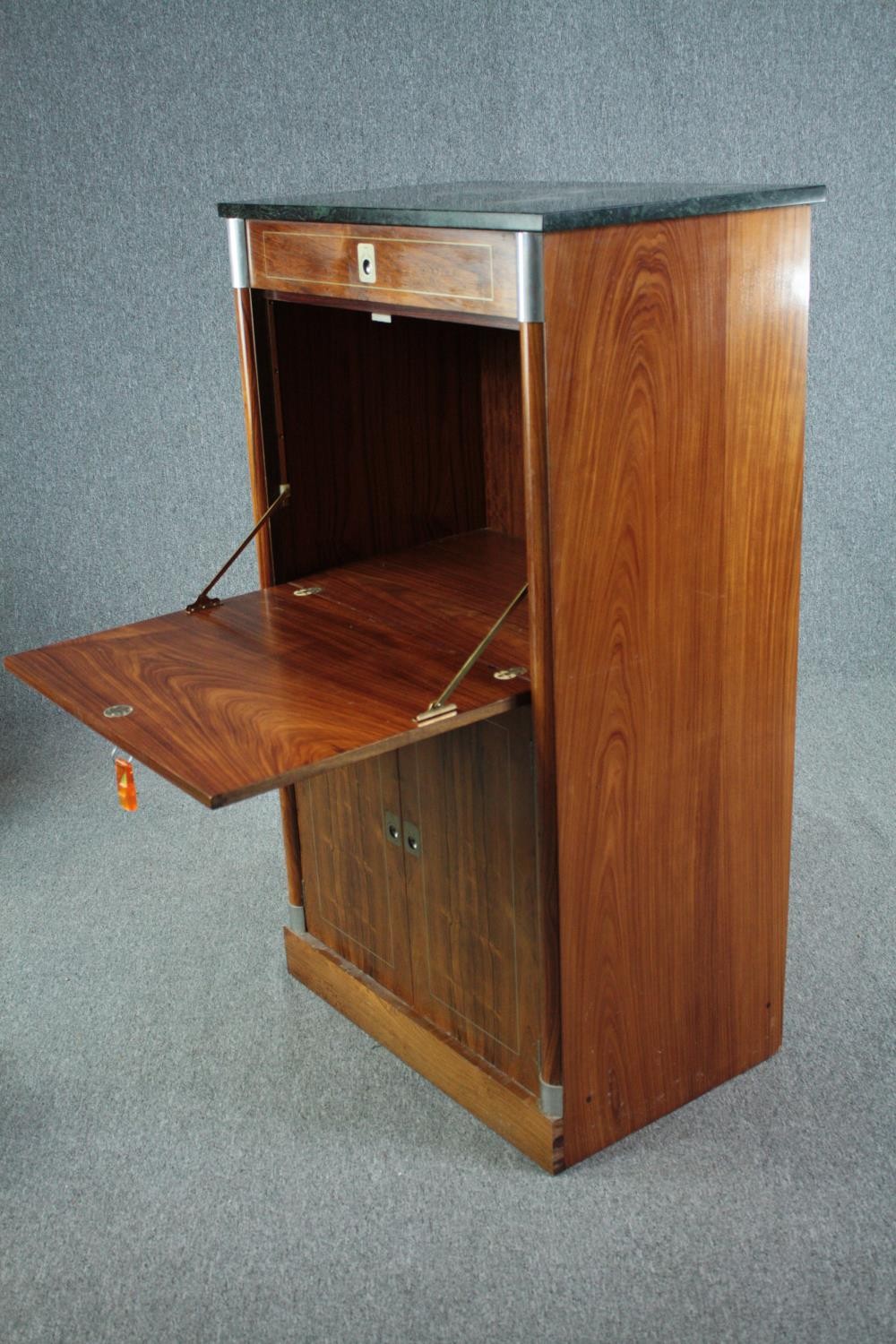 Drinks cabinet, mid century with marble top and metal mounts with string inlay. H.132 W.76 D.48cm. - Image 5 of 6