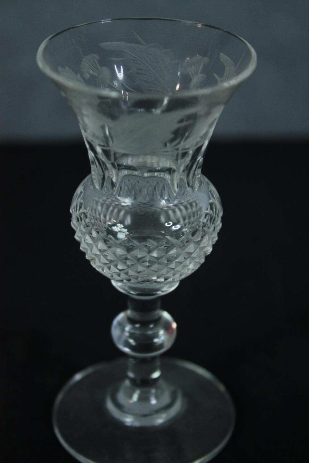 A matching pair of decanters and six small ornate sherry glasses. Twentieth century. H.24cm. ( - Image 3 of 5