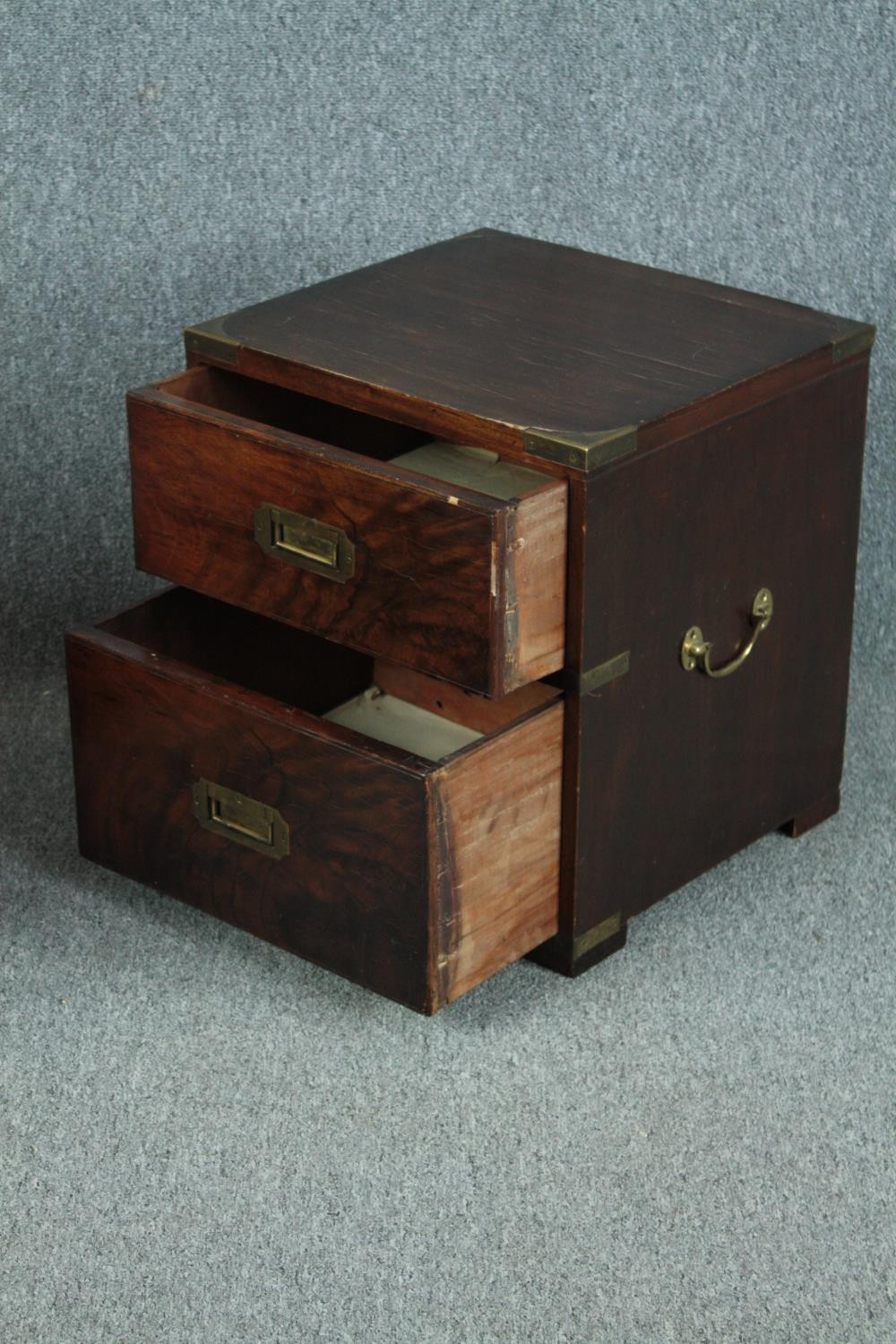 Bedside chests, a pair, Georgian mahogany military style. H.47 W.44 D.40cm. (each) - Image 6 of 6