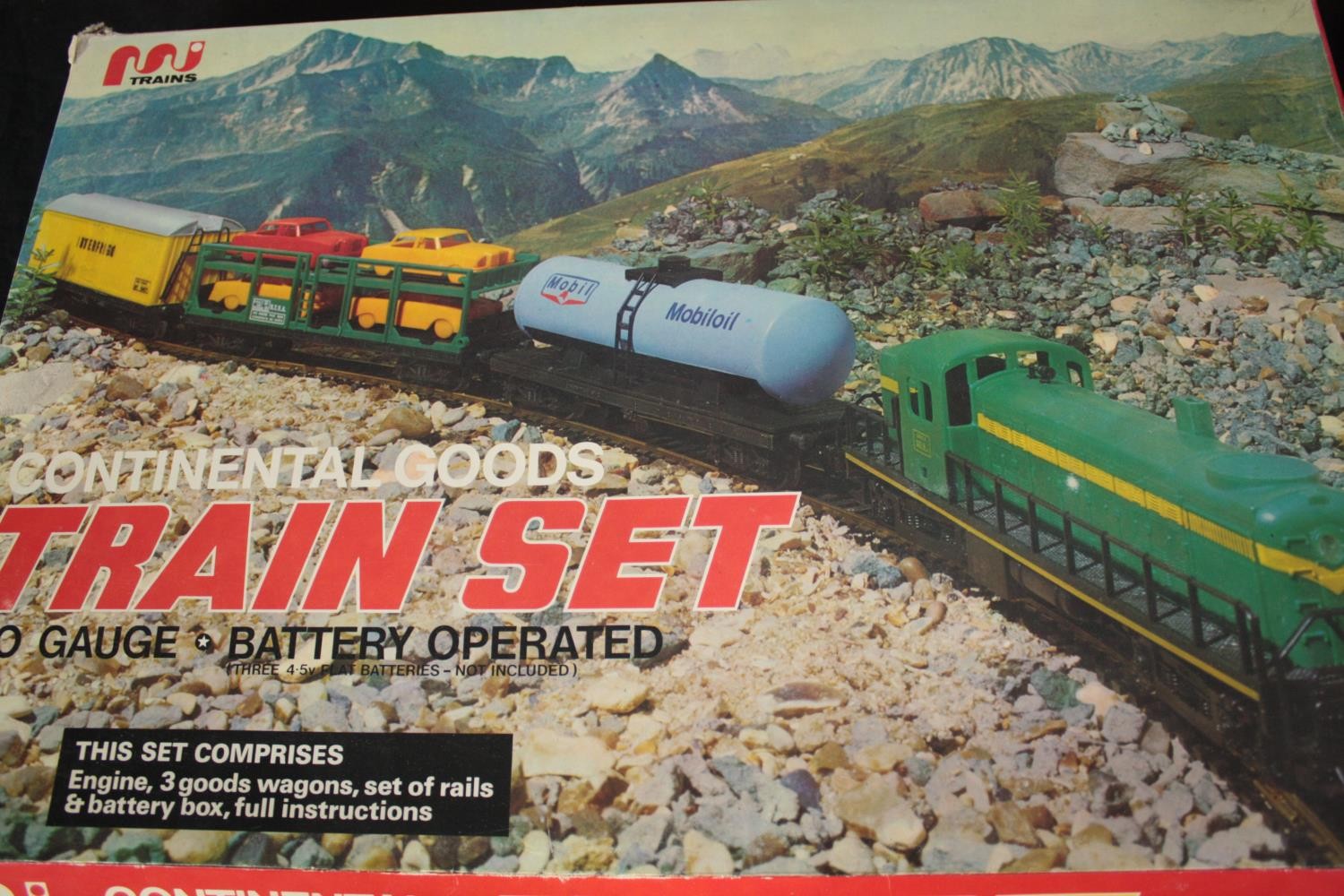 Two Mehano train sets. Continental goods. H.58 W.37cm. (each) - Image 5 of 10