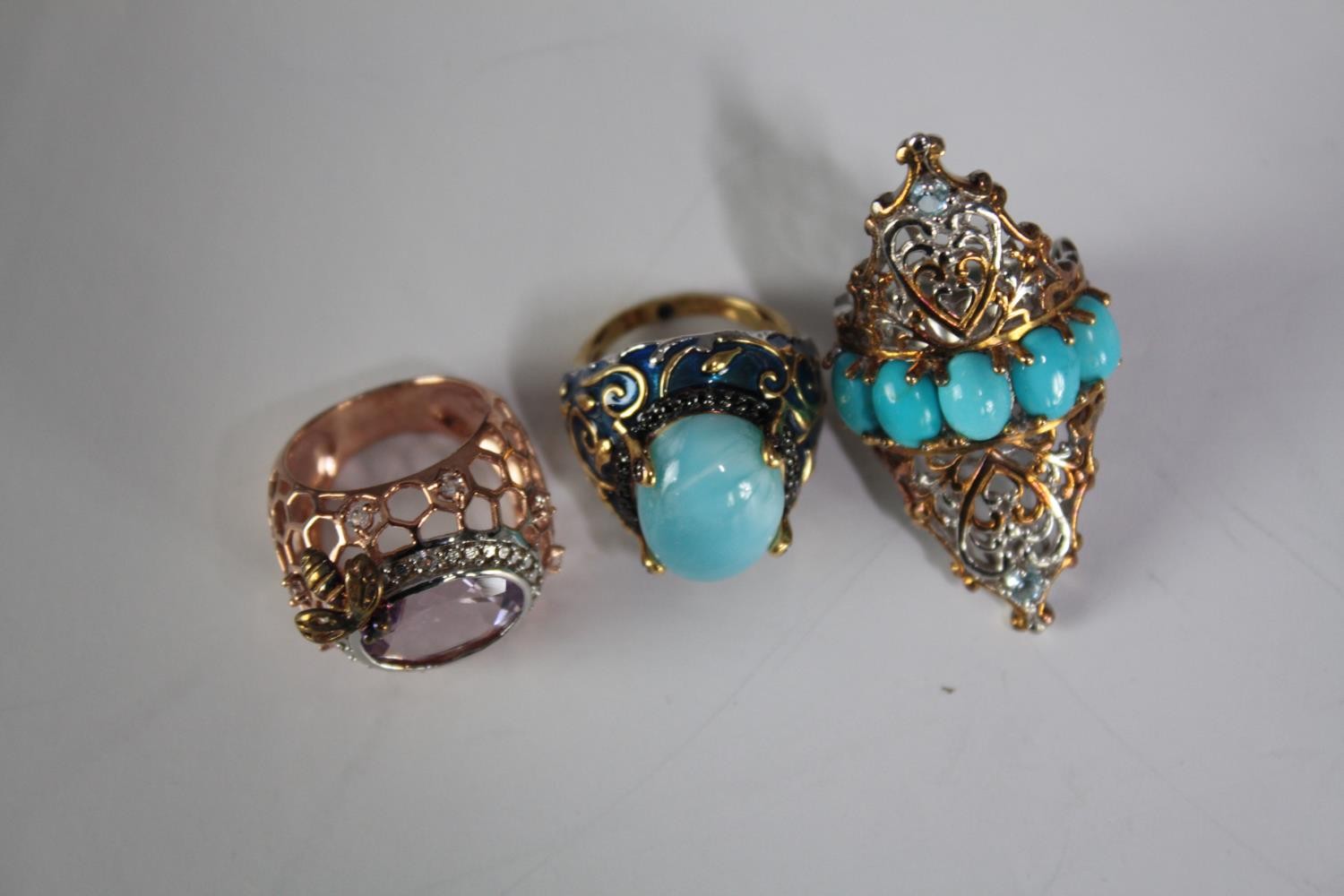 A collection of ten silver gem-set rings of various designs. Set with rose quartz, Turquoise, - Image 3 of 4