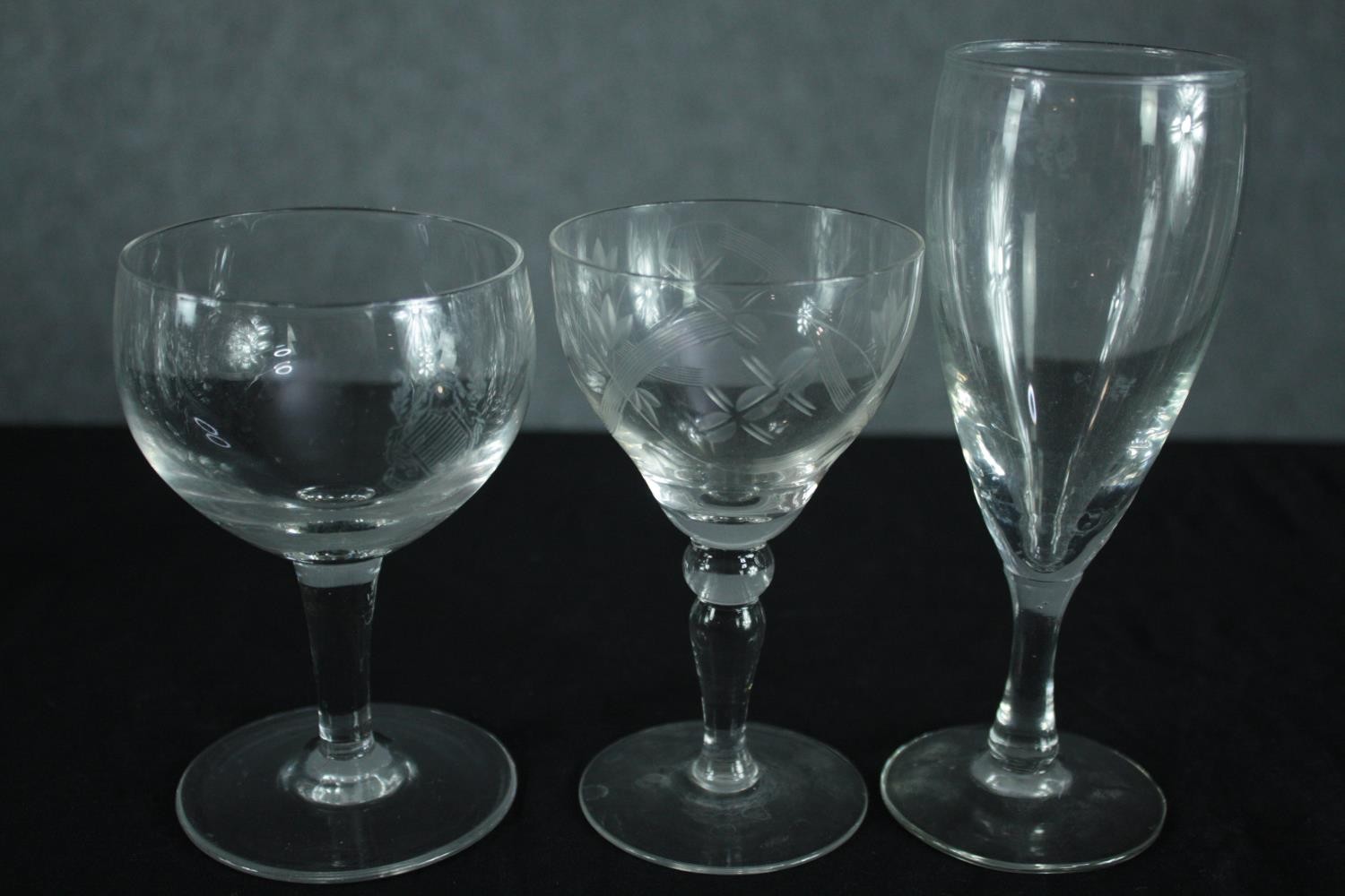 A mixed collection of stemmed glasses including six Kosta Boda highball glasses. H.19cm. (largest) - Image 5 of 6