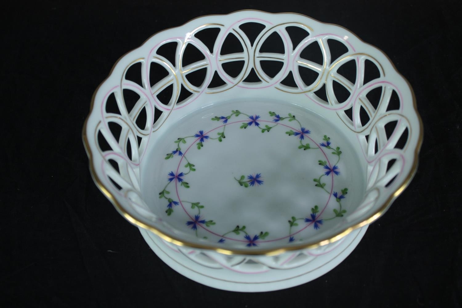 A collection of mixed porcelain to include a lattice Herend Hungary bowl. Dia.25cm. (largest) - Image 6 of 11