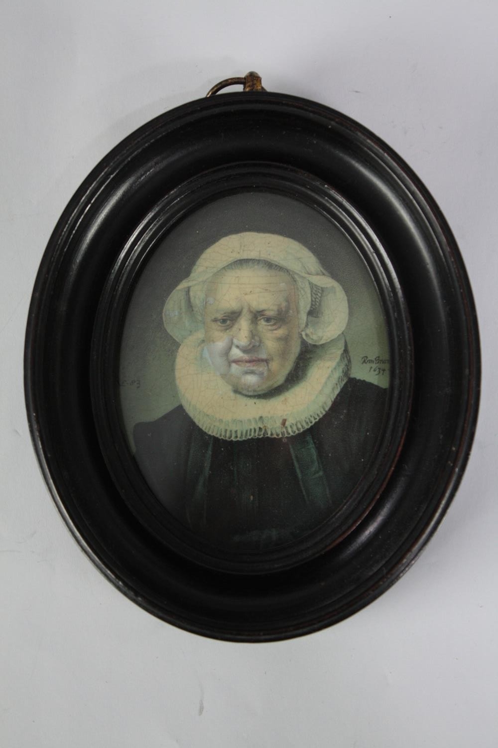 Rembrandt oval miniature portrait. Print with a varnish which is chipping. Nineteenth century. - Image 2 of 5