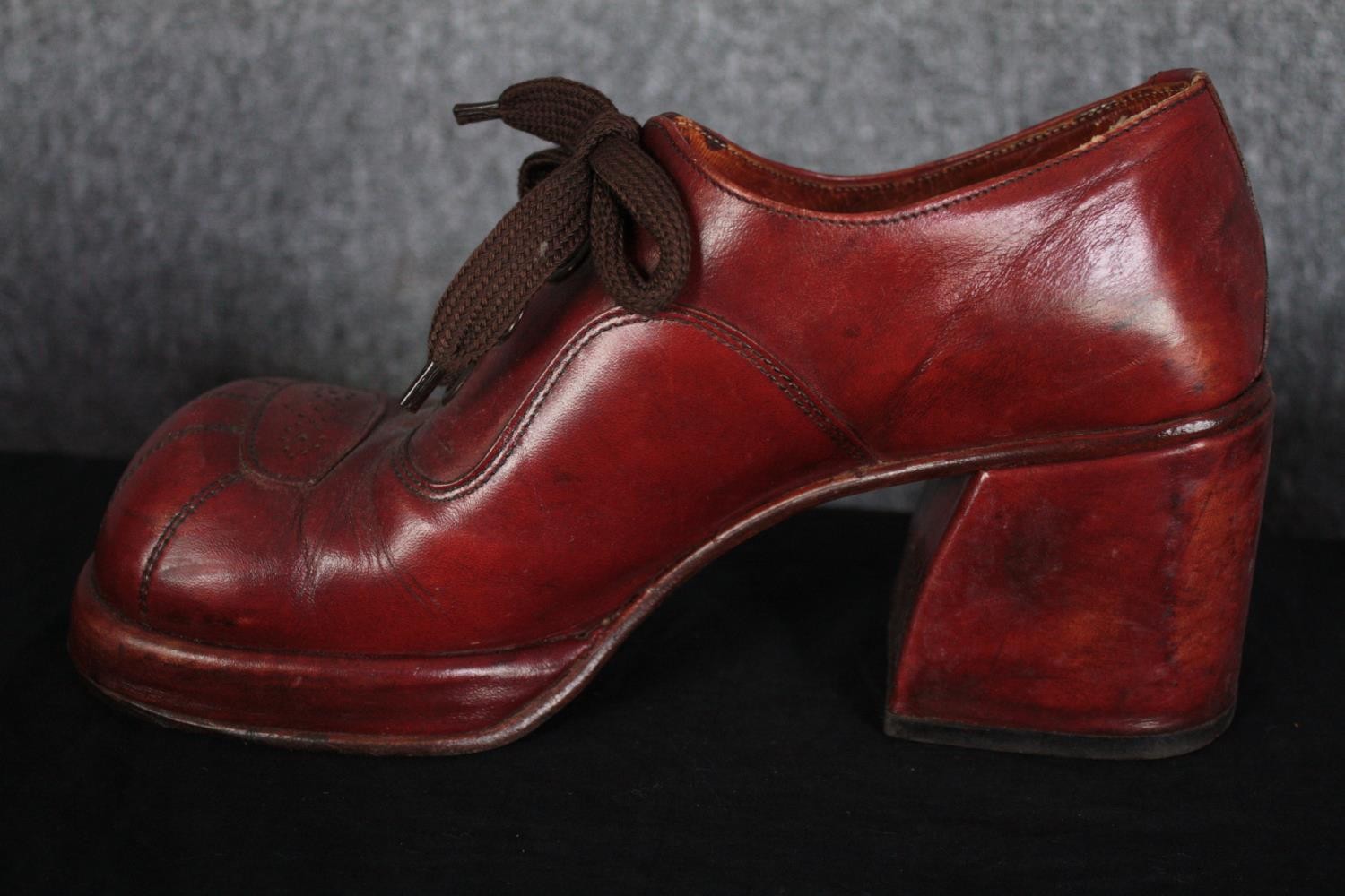 Anthony F. Richardson. Two pairs of 1970s platform high heeled shoes with their shoe trees made - Image 10 of 13