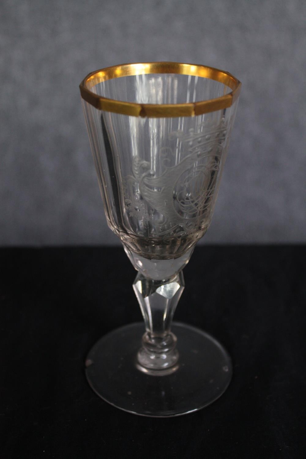 An assortment of mixed glass. Including sherry, wine and shot glasses and two jugs. H.28cm. ( - Image 2 of 6