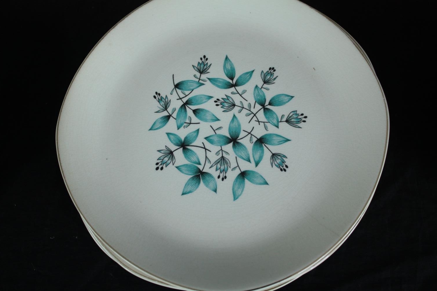Vogue Tableware by by H. Aynsley with floral decorations. Dia.27cm. (largest) - Image 2 of 8