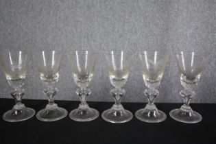 Six sherry glasses with etched game decoration. Nineteenth century. H.18cm. (each)