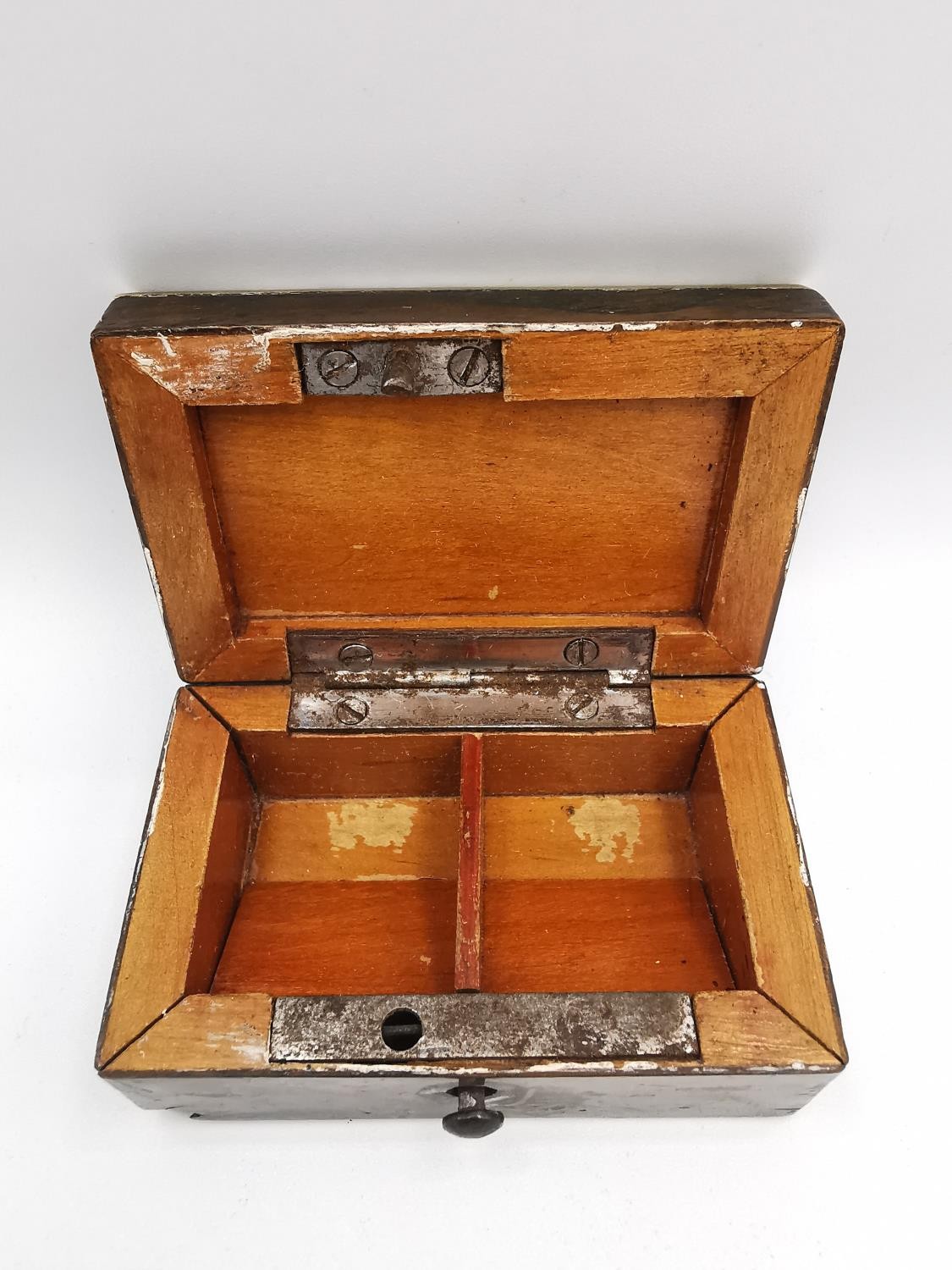 A collection of silver plate, enamel and inlaid 19th and 20th century stamp boxes, including a - Image 5 of 15