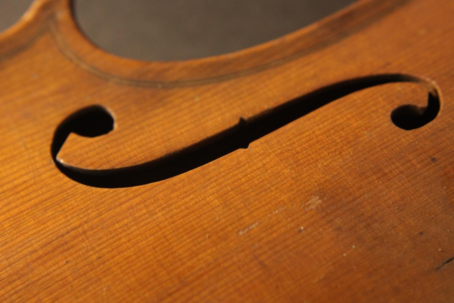 An early 20th century cased concert violin with Stradivarius label, dated 1722. H.7 W.40 D.30cm. - Image 9 of 19