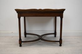 Butler's tray on stand, Georgian style mahogany. H.58 W.69 D.54