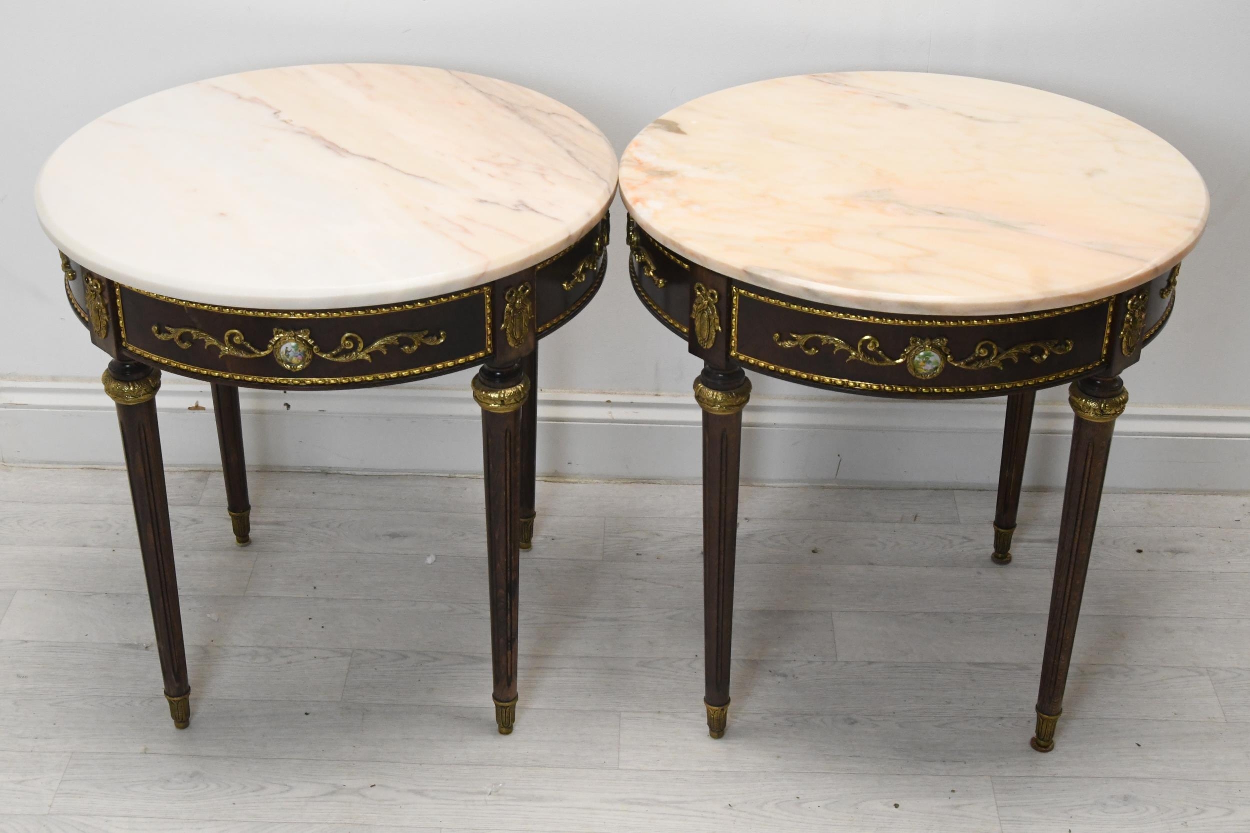 Lamp or occasional tables, a pair, marble topped mahogany Empire style with ormolu mounts. H.60 - Image 2 of 4