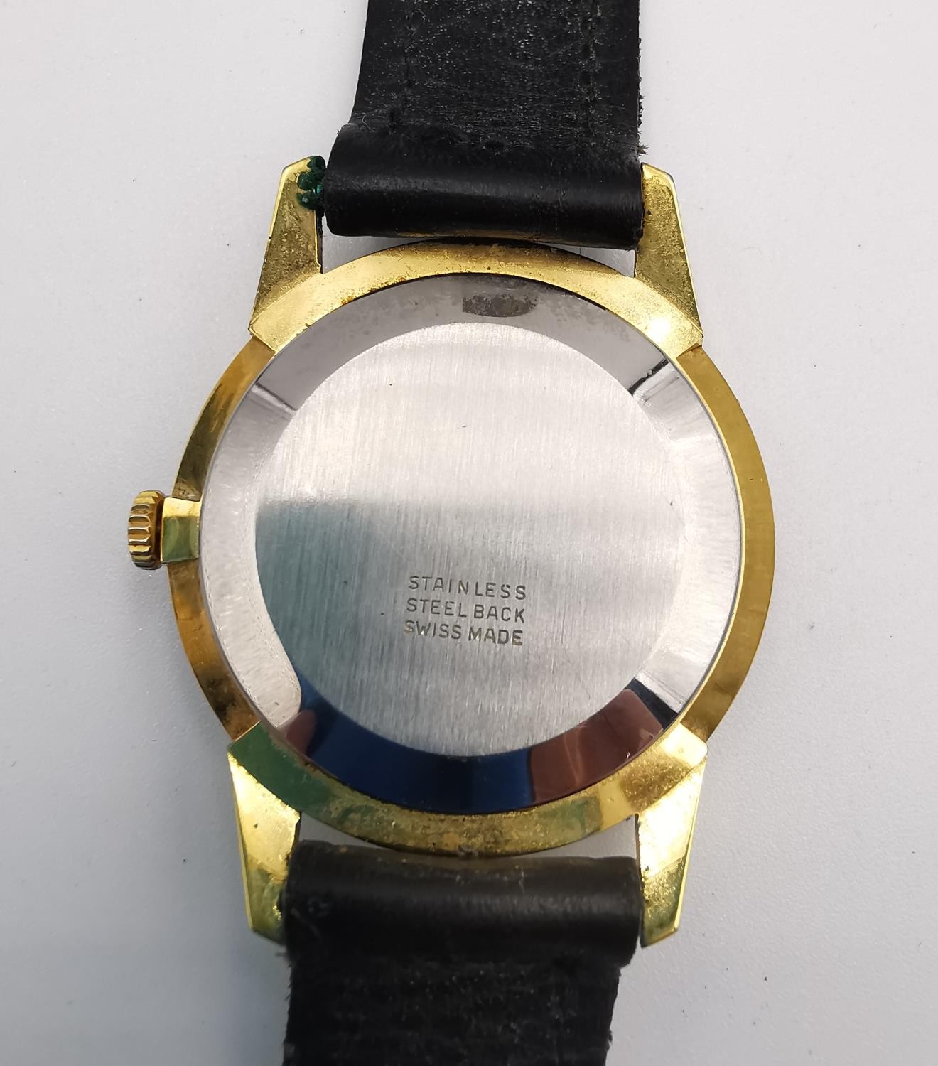 A collection of five men's vintage watches, including a Pulsar, a Desta Ultra flat automictic watch, - Image 6 of 11
