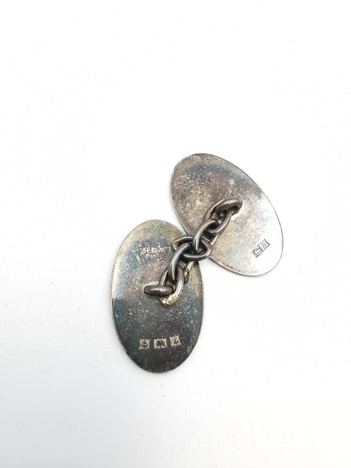 A collection of silver items, including a pair of silver engine turn decorated chain link cufflinks, - Image 18 of 18