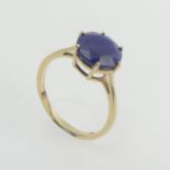 9ct gold sapphire solitaire ring, 2.6 grams. Size S, 10 mm wide. UK Postage £12.