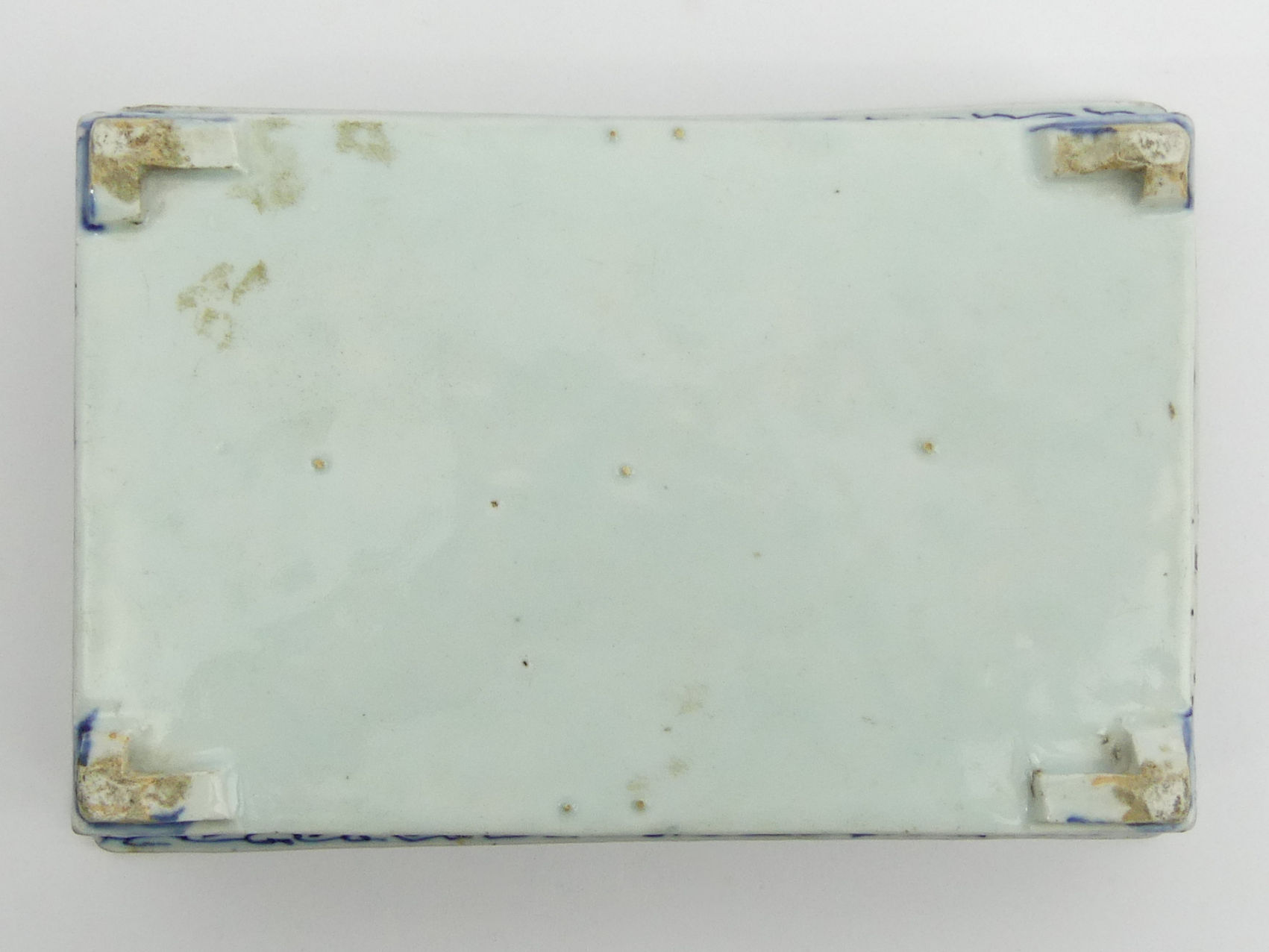 Chinese blue and white reticulated porcelain flower trough. 23.5 x 15.5 x 6 cm. UK Postage £12. - Image 5 of 5
