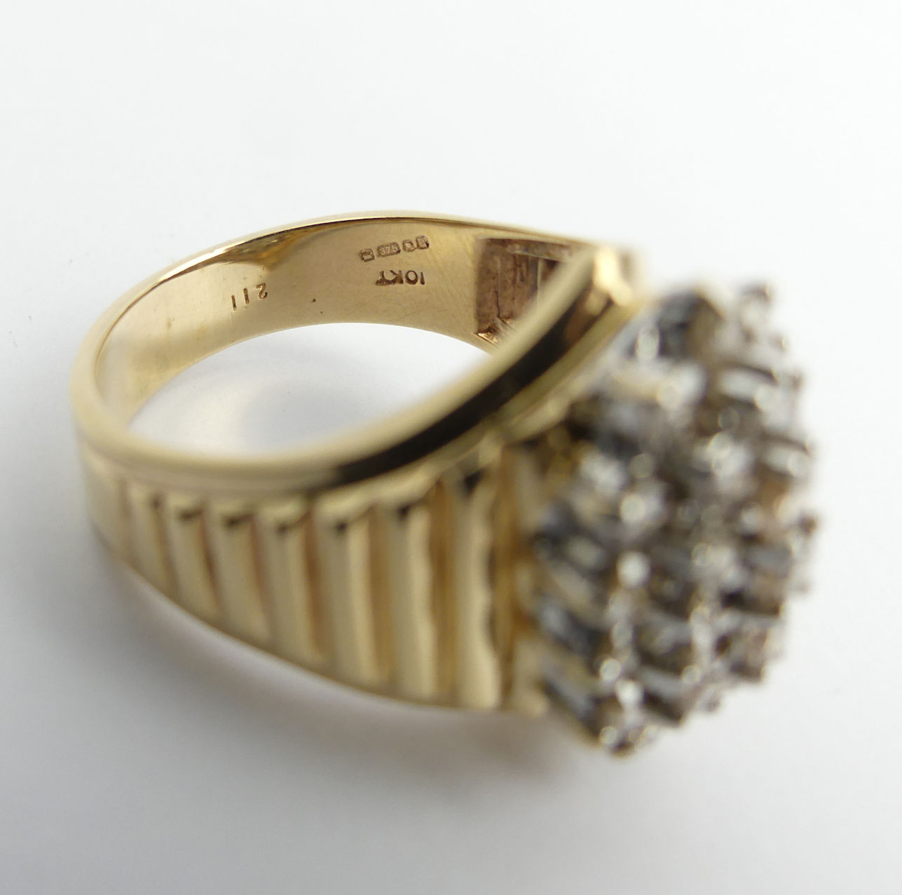 9ct gold large diamond cluster ring, 8.6 grams. Size V 1/2, 20.5 mm. UK Postage £12. - Image 7 of 7