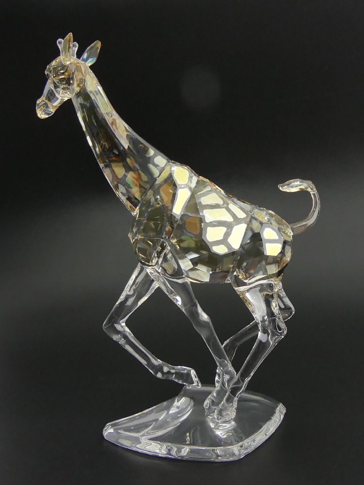 Jewellery, Watches,Swarovski,Pens, Silver, Ceramics, Collectables, Toys and Furniture.