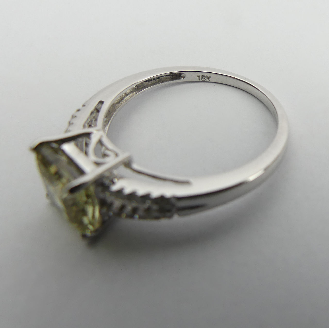 18ct white gold, square cut, zultanite and diamond ring, 2.8grams, 7.3mm, Size N1/2. UK Postage £12. - Image 6 of 6