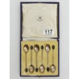 Cased set of Mappin and Webb silver coffee bean spoons, Sheffield 1924, 39 grams, 9.5cm, UK