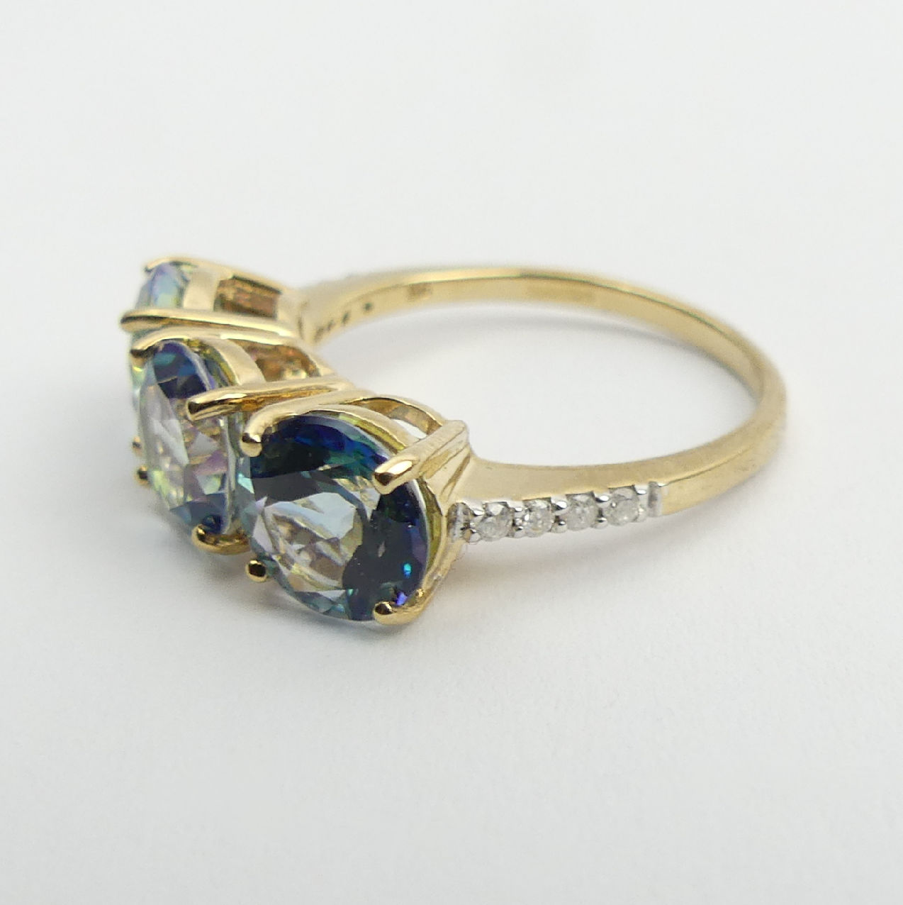 9ct gold mystic topaz and diamond ring, 3.2 grams, 7mm, size N. UK Postage £12. - Image 3 of 7