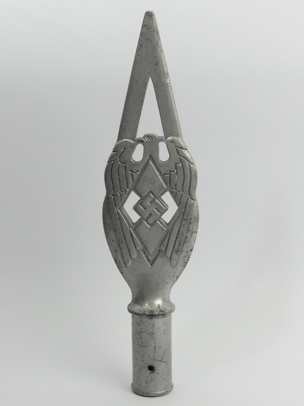 Interesting Third Reich Hitler Youth Eagle Type Flag Pole Top, good example of a scarce aluminium - Image 3 of 5
