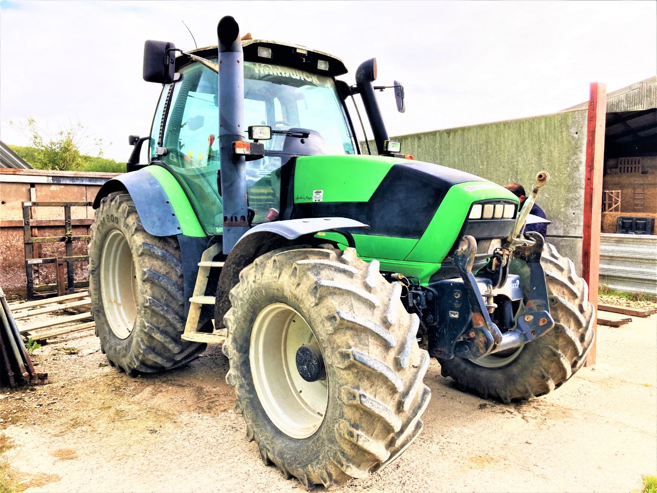 FARM DISPERSAL SALE OF COMBINE, 2 TRACTORS, TELE-HANDLER, SELF PROPELLED SPRAYER, FARM MACHINERY, LIVESTOCK REQUISITES & WORKSHOP TOOLS