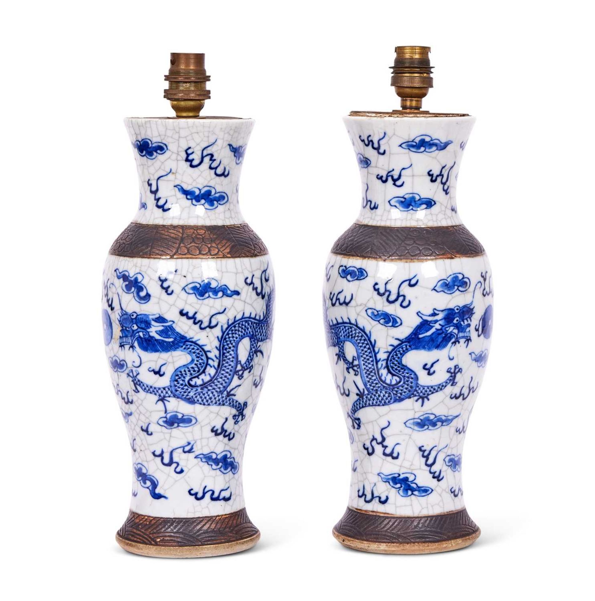A PAIR OF 19TH CENTURY CHINESE BLUE AND WHITE CRACKLE GLAZE VASE LAMPS - Image 2 of 9