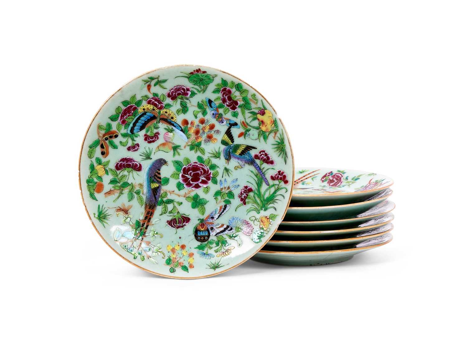 A SET OF SEVEN 19TH CENTURY CHINESE FAMILLE ROSE AND CELADON GLAZED PHOENIX PLATES