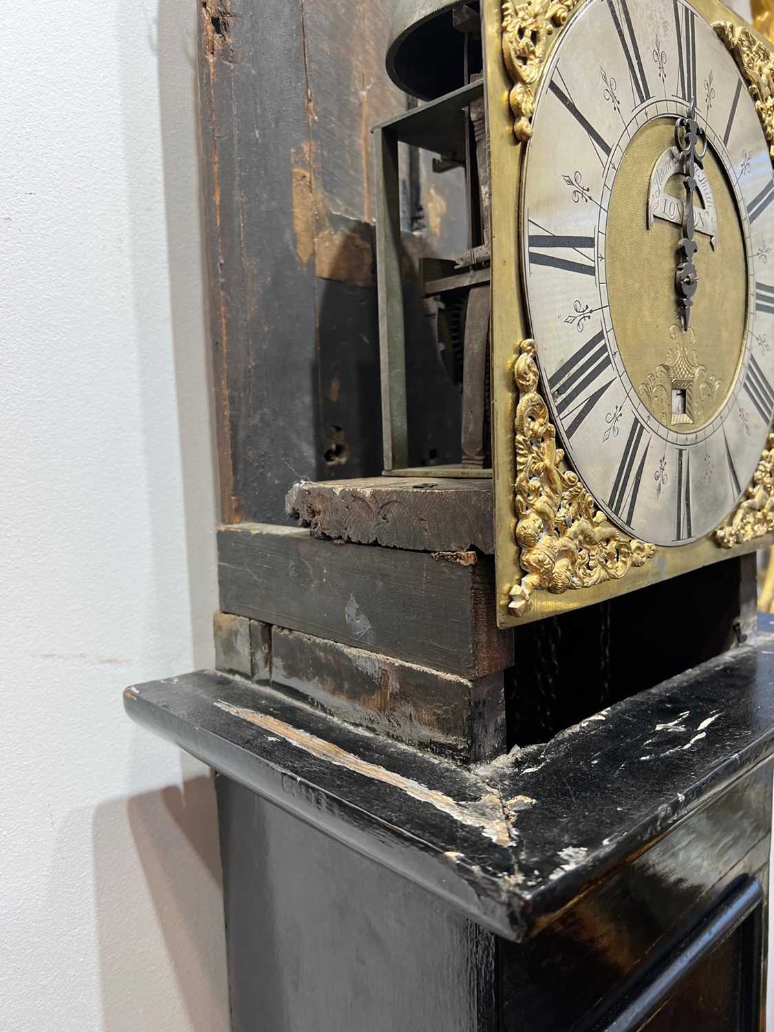 A QUEEN ANNE PERIOD EBONISED LONGCASE CLOCK SIGNED SAMUEL HENRY SMITH, LONDON - Image 2 of 10