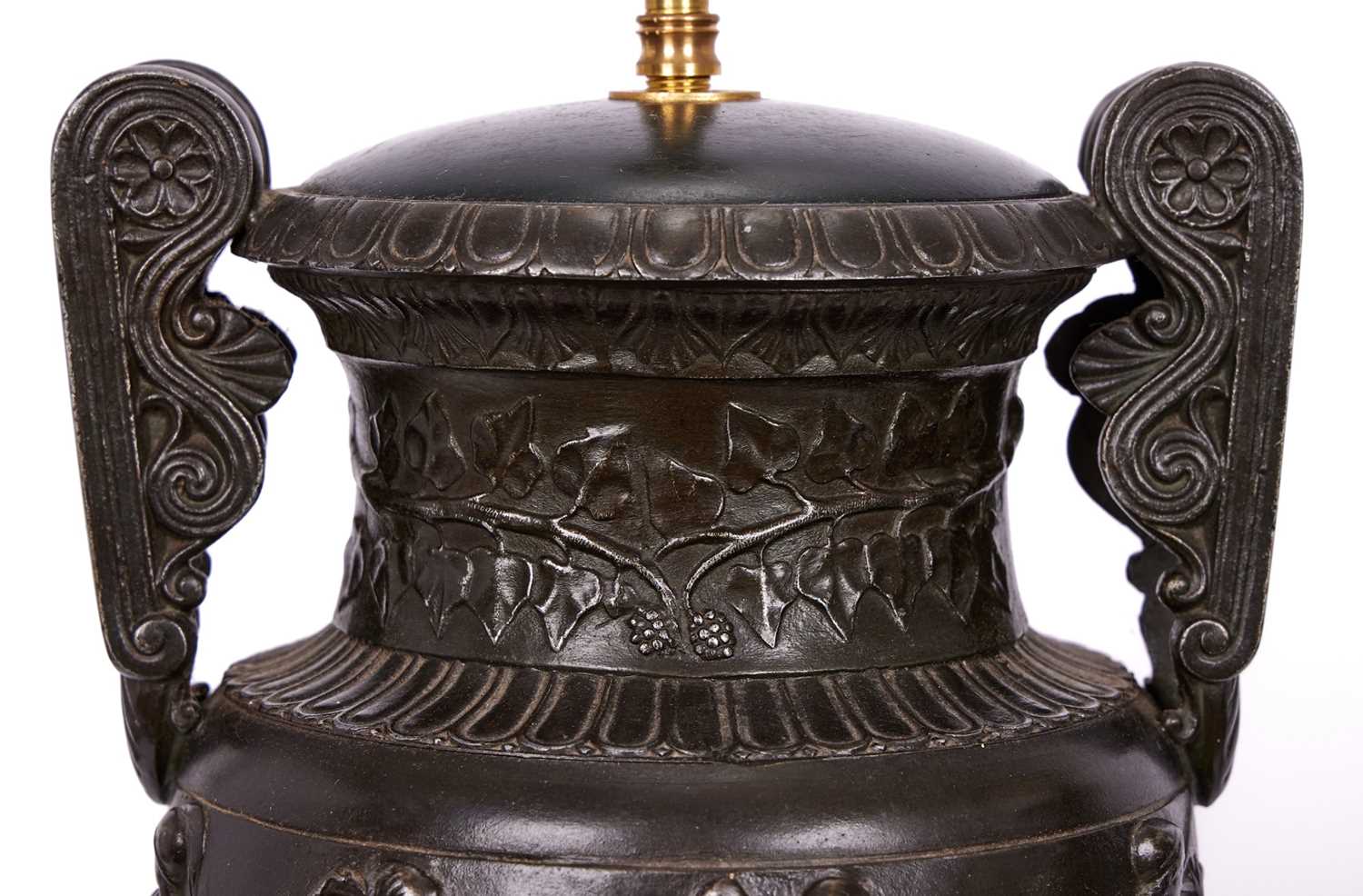 A PAIR OF 19TH CENTURY CLASSICAL STYLE LAMP BASES - Image 3 of 5