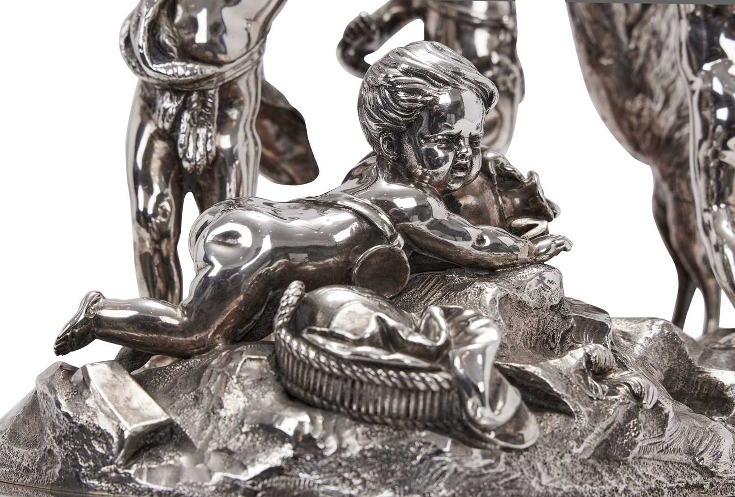 A FINE SILVER FIGURAL CENTREPIECE BY TETARD FRERES, PARIS, CIRCA 1900 - Image 5 of 5