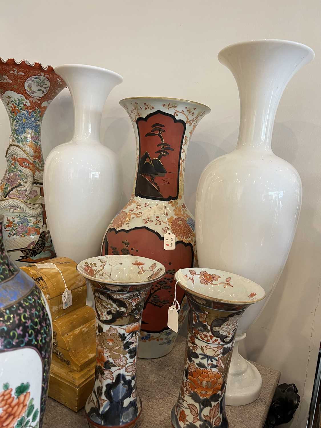 ATTRIBUTED TO BACCARAT: A PAIR OF MASSIVE MID 19TH CENTURY FRENCH OPALINE GLASS VASES - Image 5 of 8