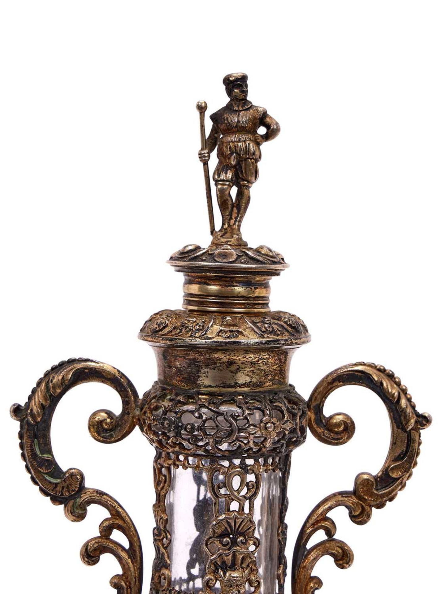 A 19TH CENTURY GERMAN SILVER AND GLASS FLASK - Image 2 of 3