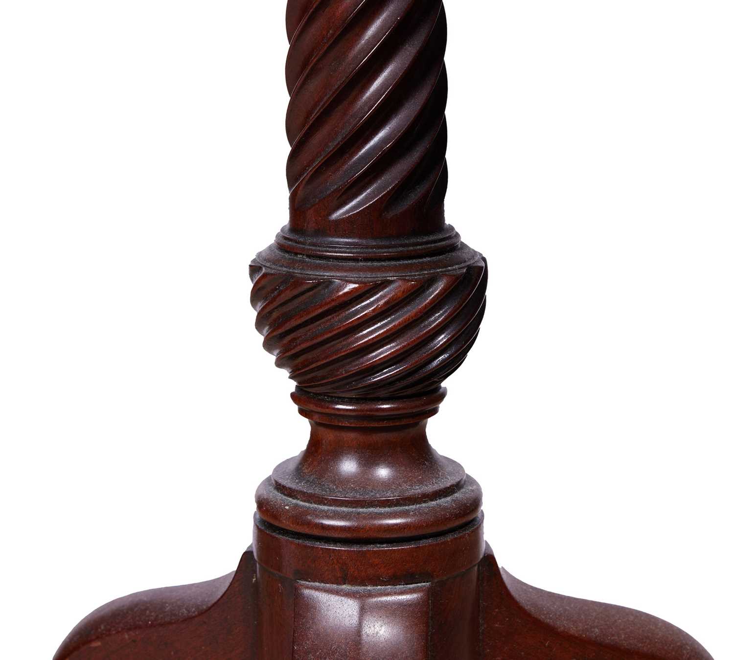 A GEORGE III PERIOD MAHOGANY TILT TOP TEA TABLE - Image 6 of 6