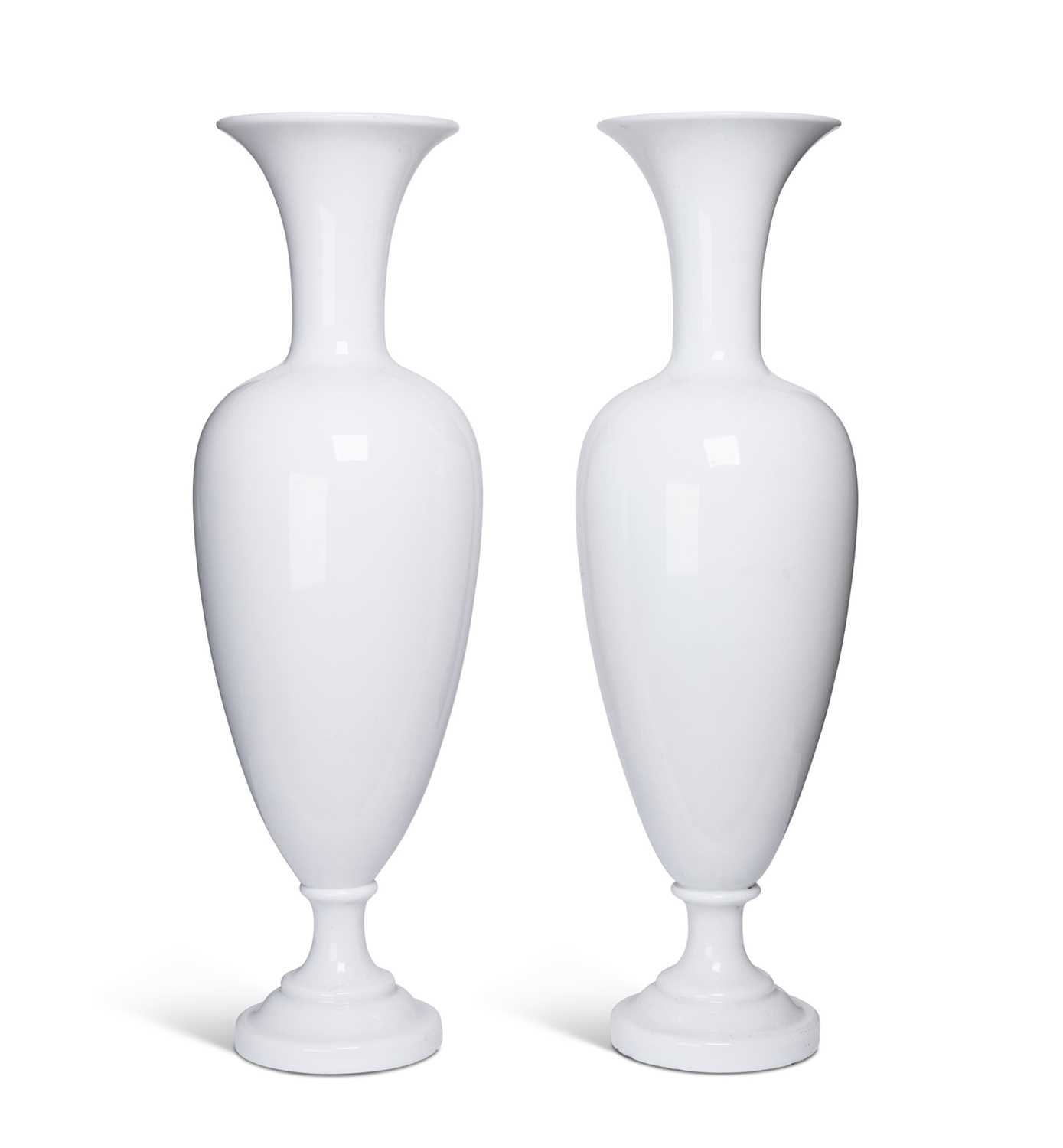 ATTRIBUTED TO BACCARAT: A PAIR OF MASSIVE MID 19TH CENTURY FRENCH OPALINE GLASS VASES - Image 2 of 8