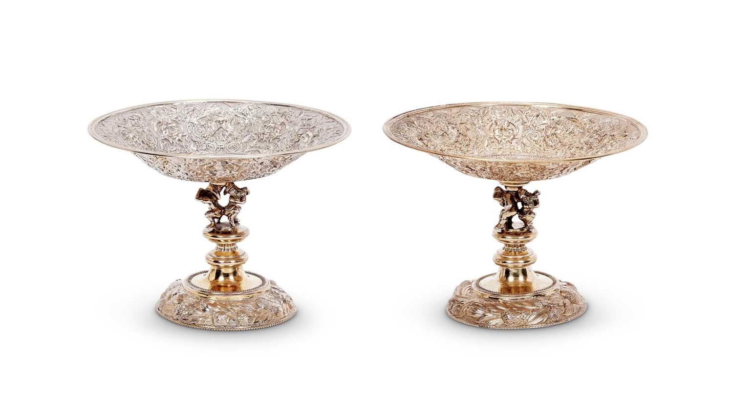 A PAIR OF SILVER GILT TAZZE, GERMAN, 19TH CENTURY - Image 2 of 2