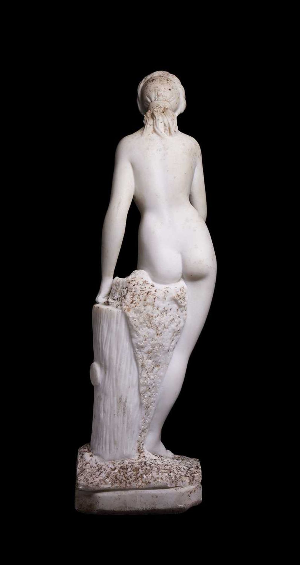 A MARBLE FIGURE OF VENUS IN THE MANNER OF ALLEGRAIN (FRENCH, 1710-1795) - Image 2 of 2