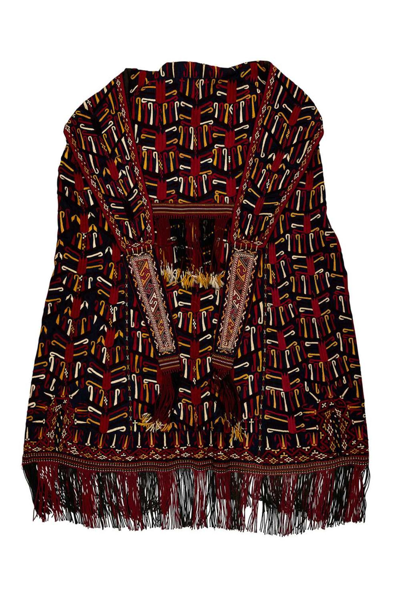 AN EARLY 20TH CENTURY TURKMENISTAN KAFTAN - Image 2 of 2