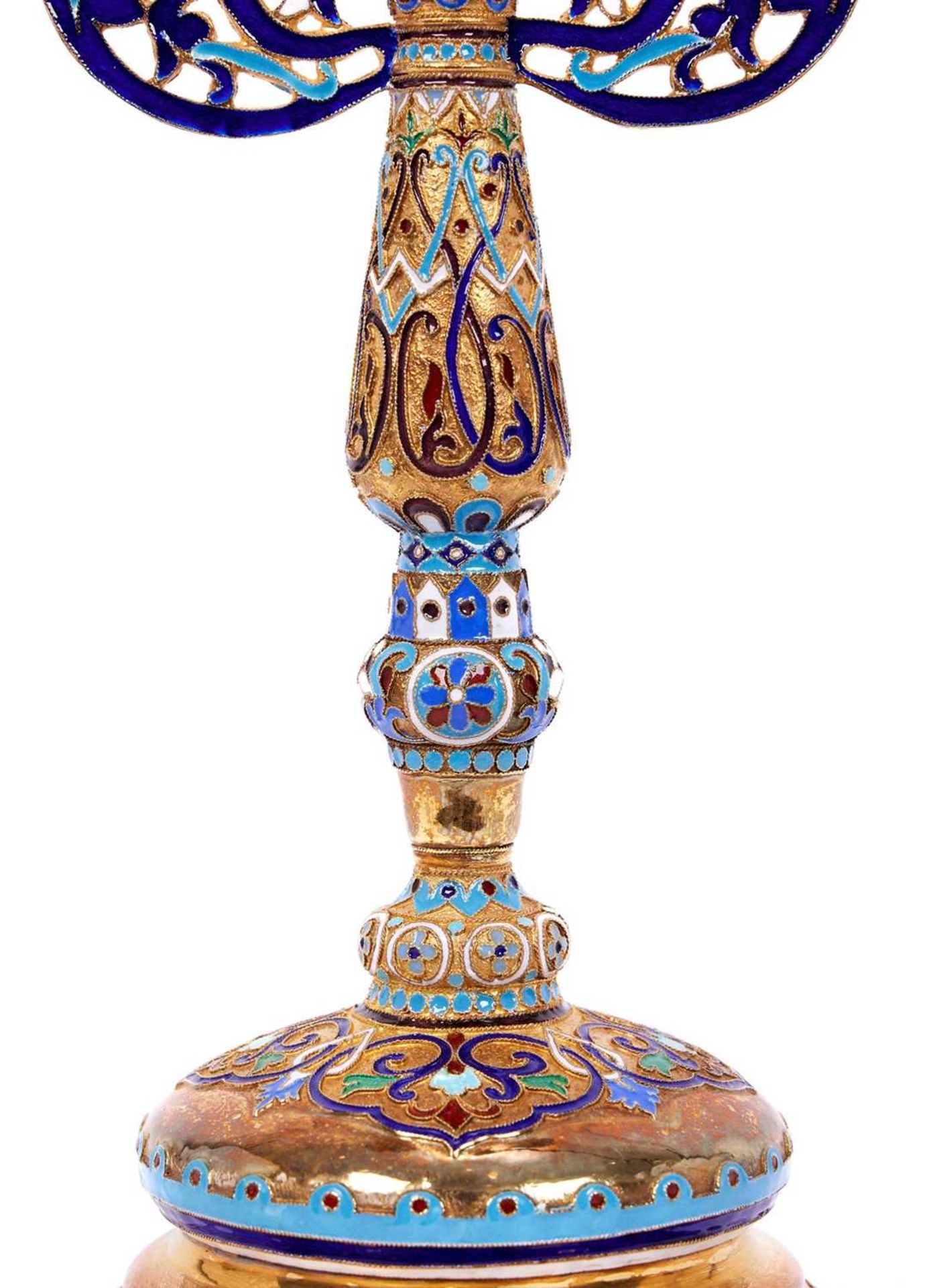 A PAIR OF SILVER GILT AND CHAMPLEVE ENAMEL CANDELABRA IN THE RUSSIAN STYLE - Image 4 of 4