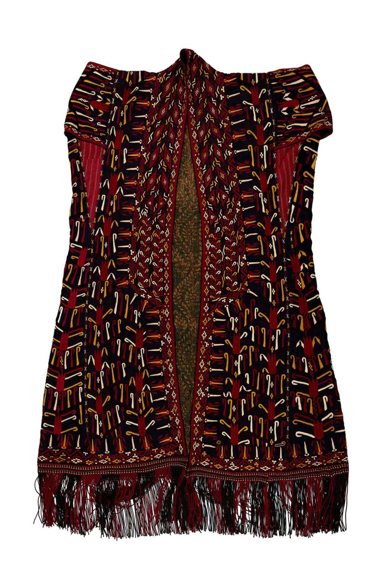 AN EARLY 20TH CENTURY TURKMENISTAN KAFTAN