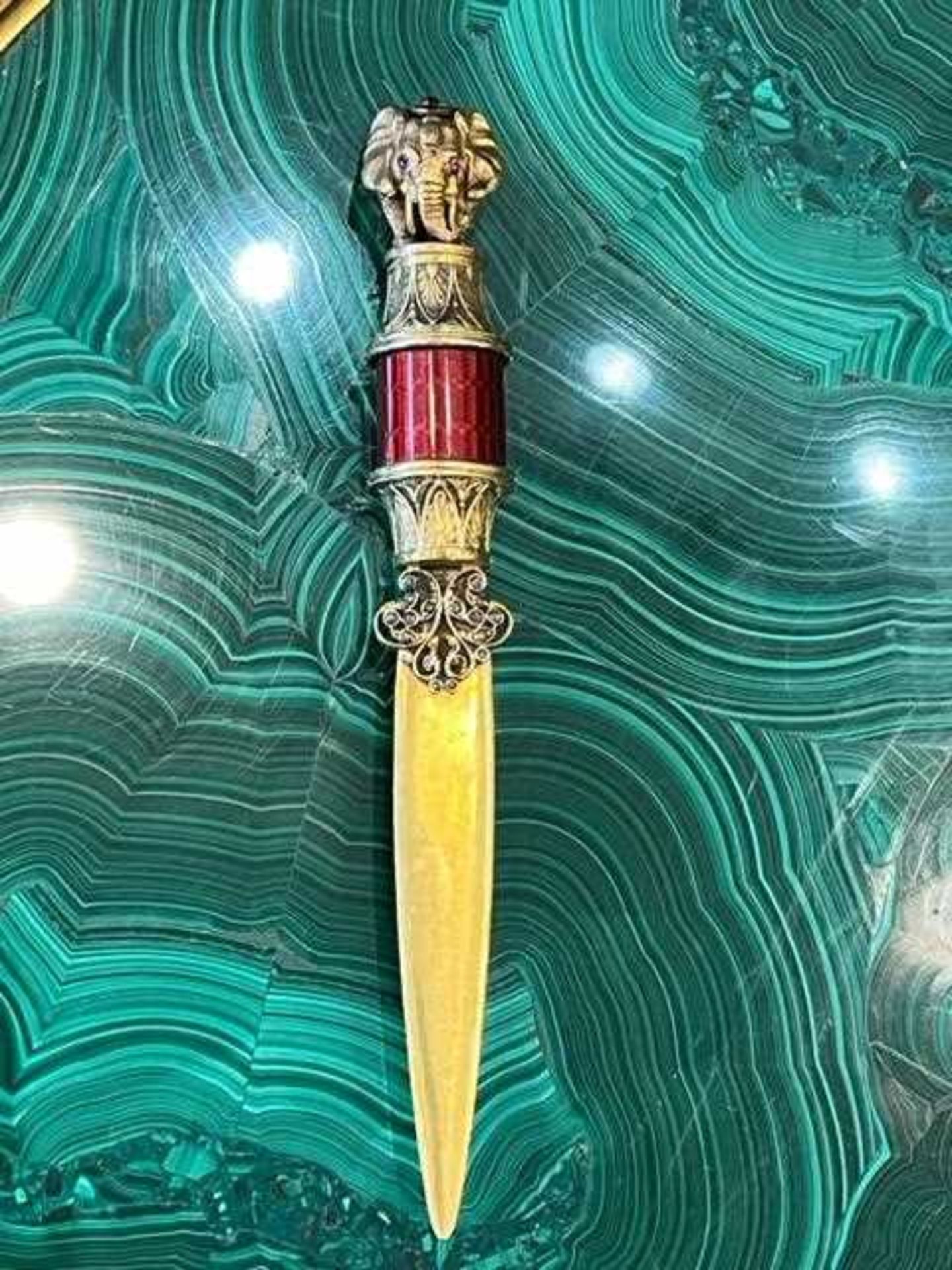 A FABERGE STYLE SILVER GILT, DIAMOND SET AND ENAMELLED LETTER OPENER DECORATED WITH AN ELEPHANT - Image 8 of 17