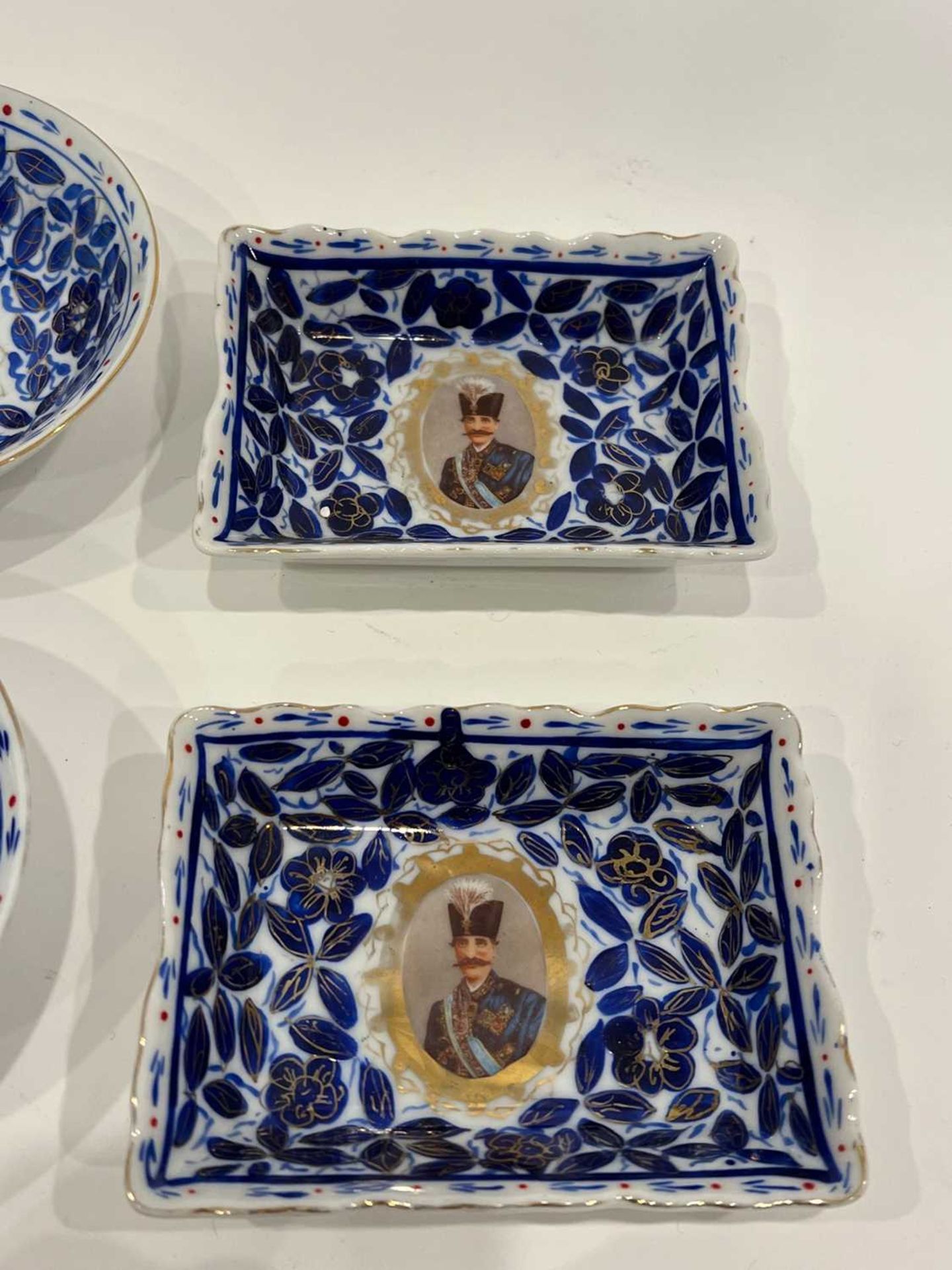 A RUSSIAN PORCELAIN SALT AND PEPPER SET TOGETHER WITH OTHER ITEMS MADE FOR THE PERSIAN MARKET - Image 3 of 5